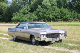 Cadillac DeVille (1969) (Auktions-Fahrzeug) Cadillac DeVille (1969) (Auktions-Fahrzeug)