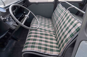 Citroen 2CV (1953) (Auktions-Fahrzeug)