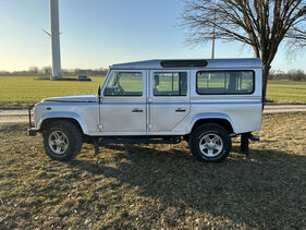 Bild 3 von Inserat Land Rover Defender 2002