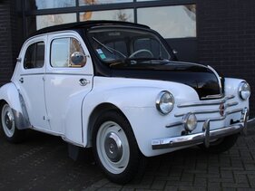 Renault 4Cv (1960) (Auktions-Fahrzeug)