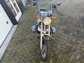 Bild 2 von Inserat BMW R1200C custom 1997
