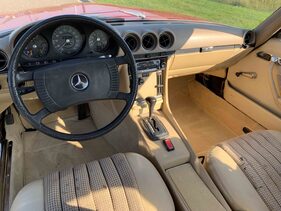 Mercedes Benz 280 SLC (1976) (Auktions-Fahrzeug)