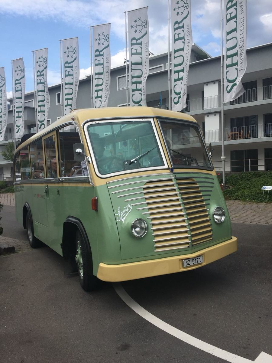 Logo der Veranstaltung «Mit dem Oldtimer in die Kellerei»