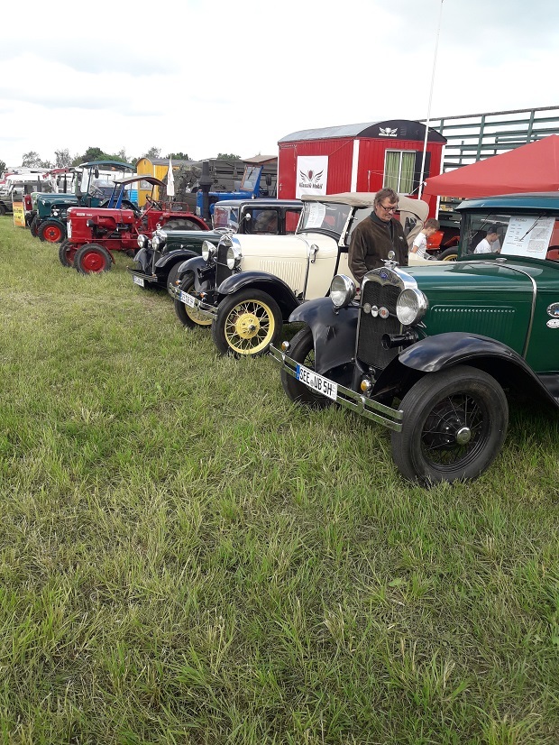 Logo der Veranstaltung «14. Oldtimer- und Militärfahrzeugtreffen mit Teilemarkt»