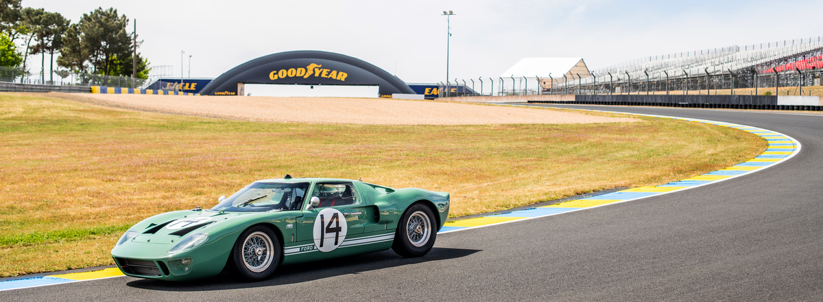 Ford GT40 Mk 1 (P1006)